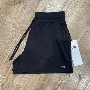 ALO Yoga Women’s Dreamy Short